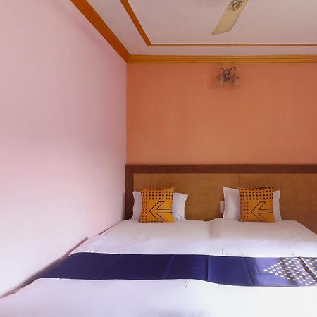 Spot On 75963 Hotel Prince Bodh Gaya Ngoại thất bức ảnh