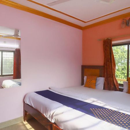 Spot On 75963 Hotel Prince Bodh Gaya Ngoại thất bức ảnh