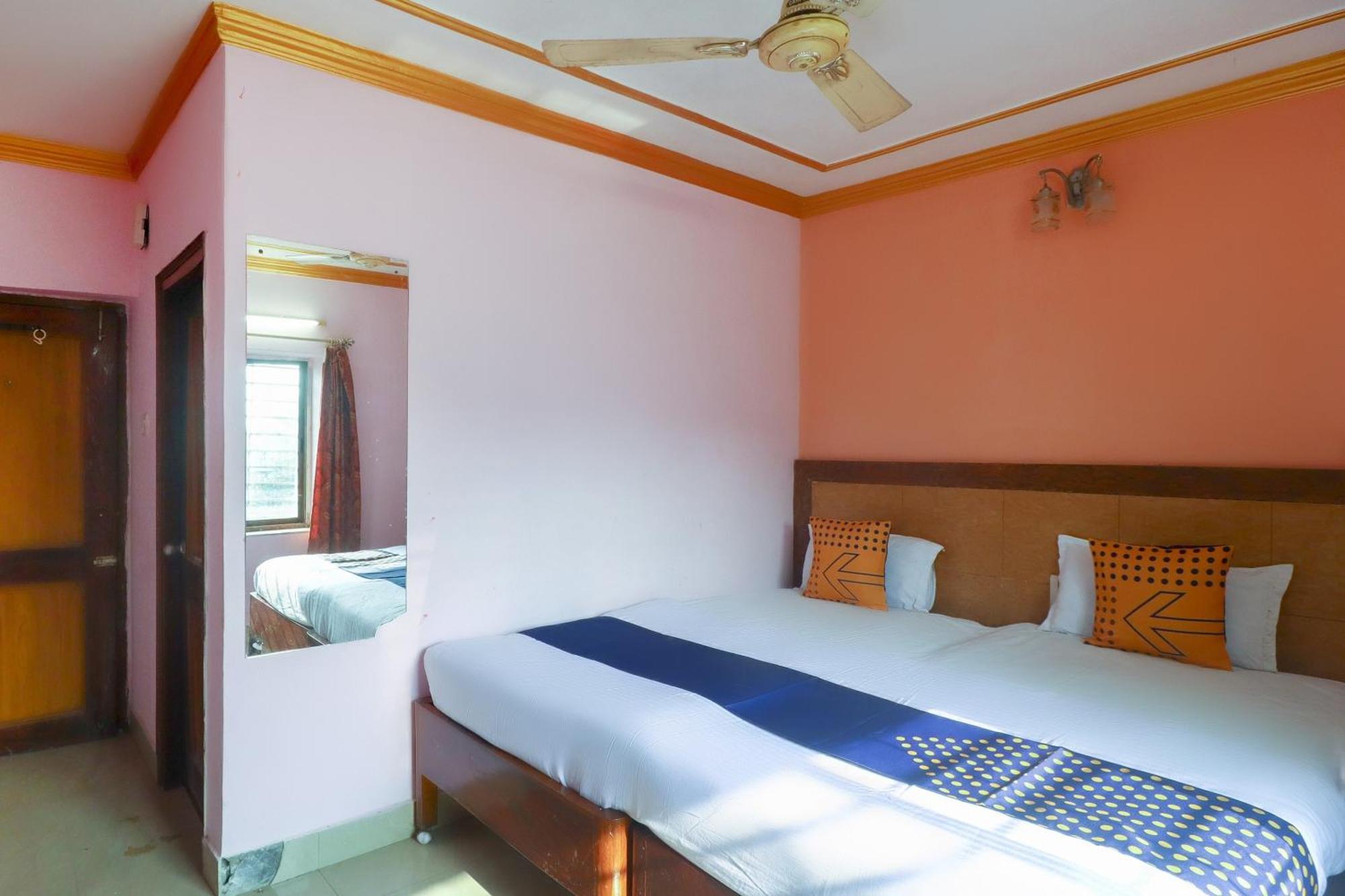 Spot On 75963 Hotel Prince Bodh Gaya Ngoại thất bức ảnh
