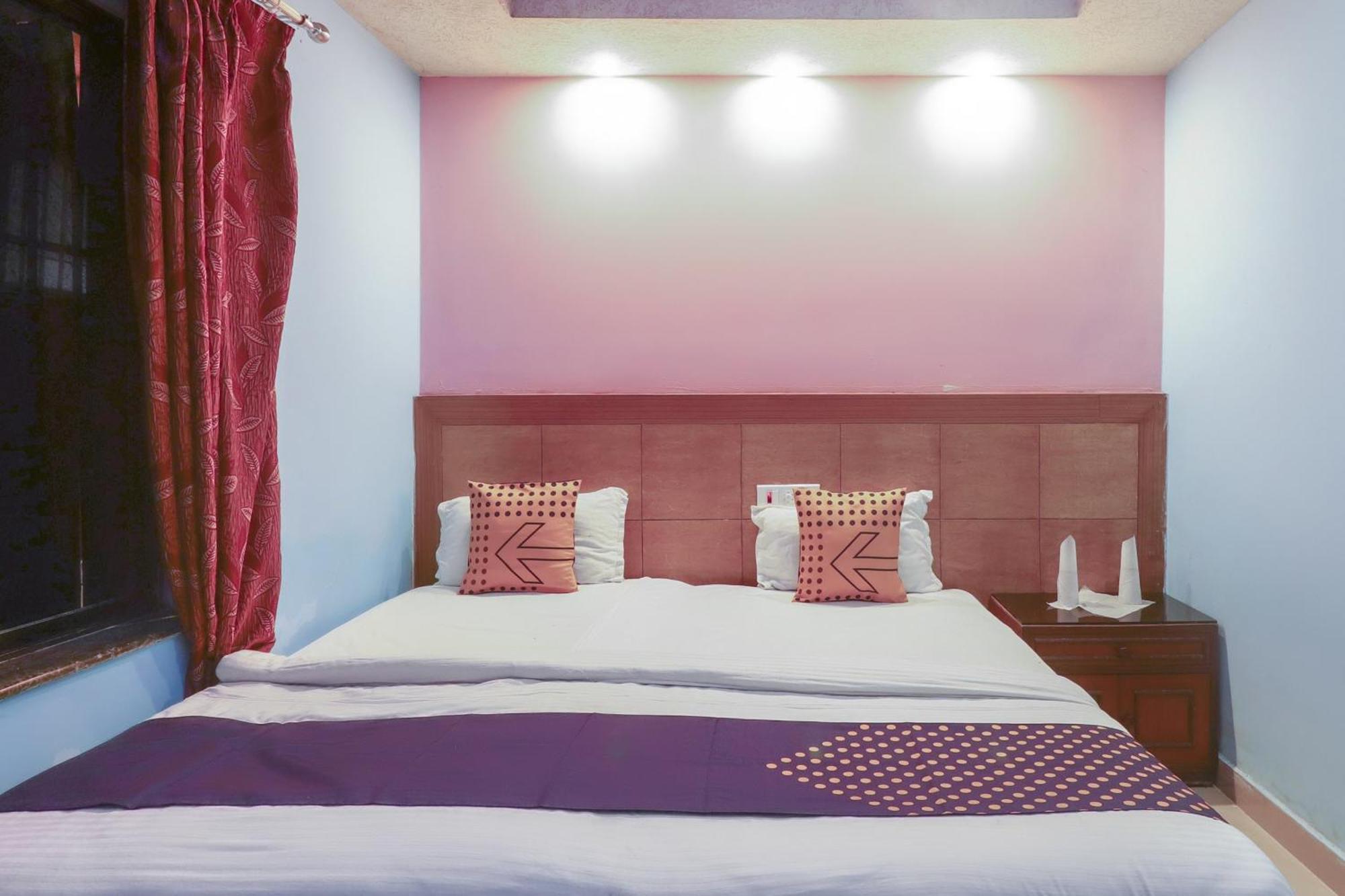 Spot On 75963 Hotel Prince Bodh Gaya Ngoại thất bức ảnh