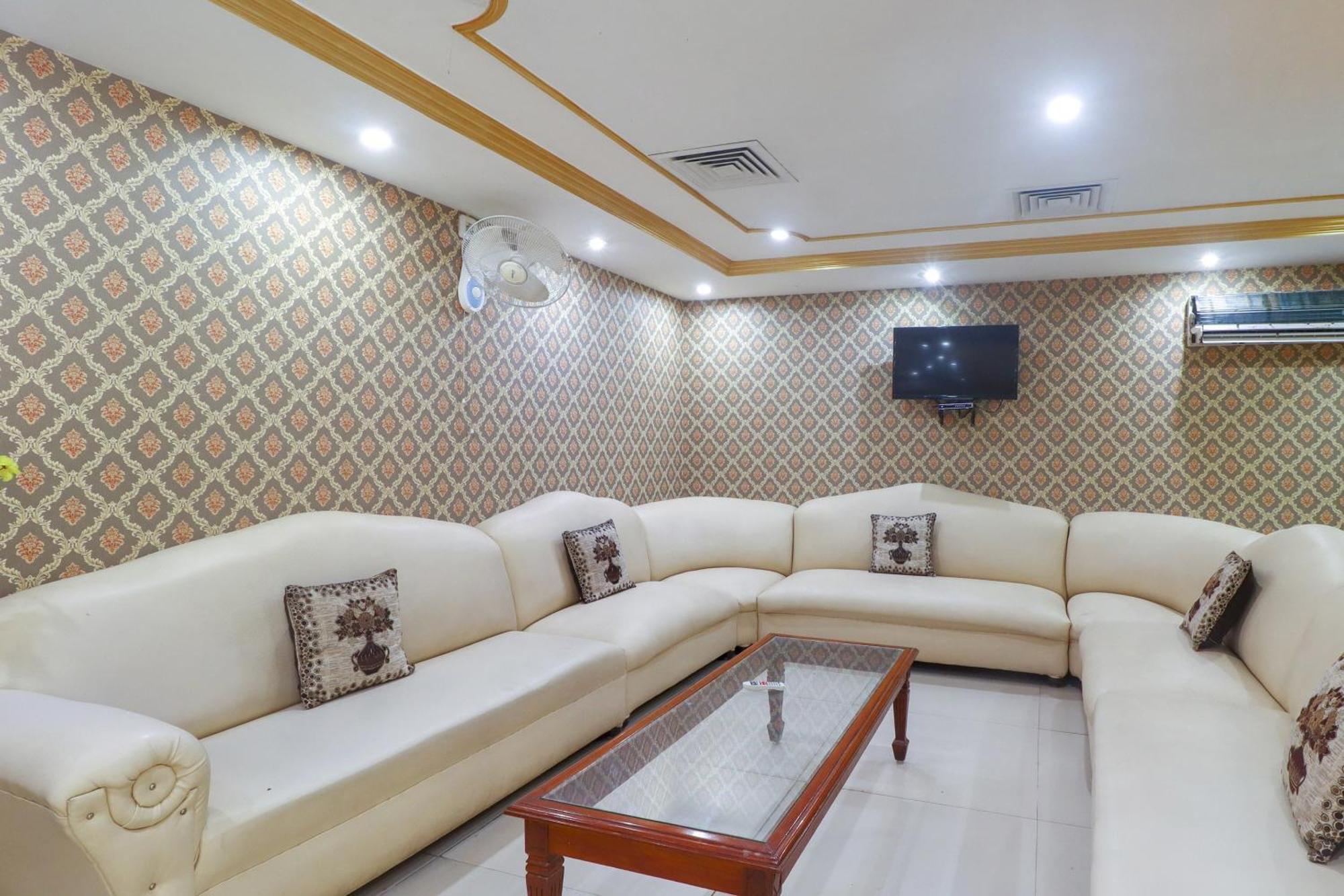 Spot On 75963 Hotel Prince Bodh Gaya Ngoại thất bức ảnh
