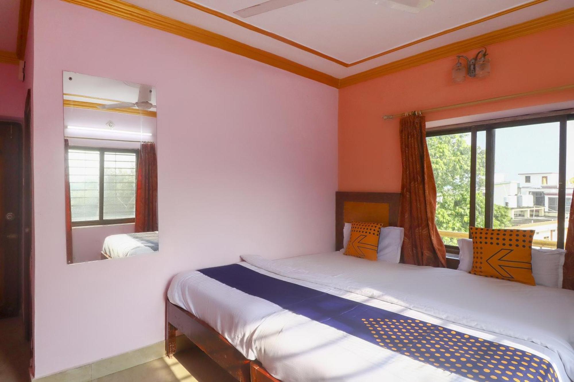 Spot On 75963 Hotel Prince Bodh Gaya Ngoại thất bức ảnh
